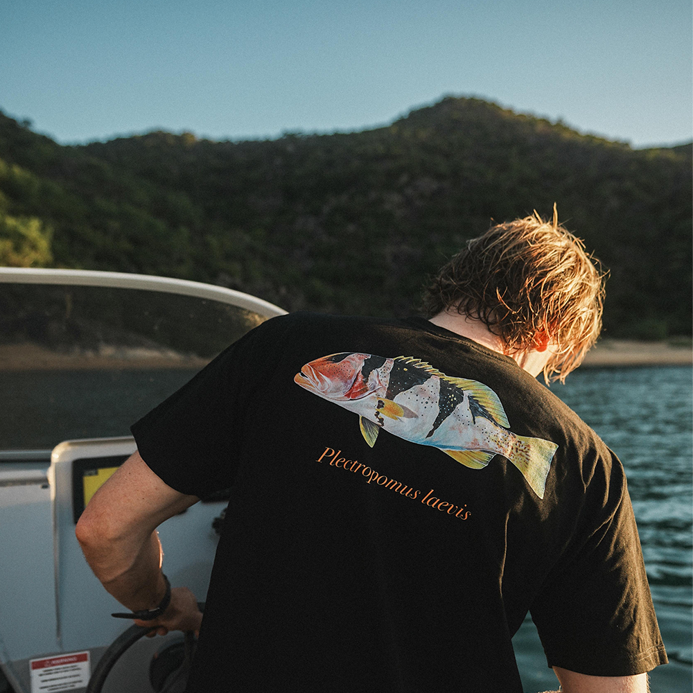 FOOTBALLER CORAL TROUT TEE